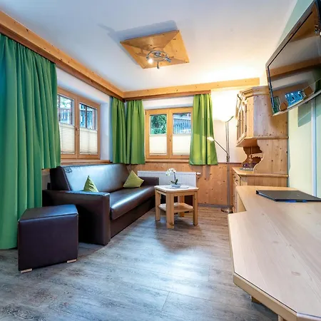 Alpenliving Apartment Mayrhofen