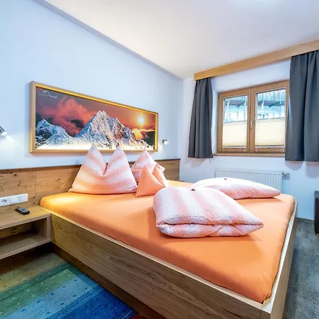 Alpenliving Apartman *