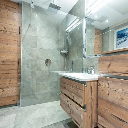 Alpenliving Apartamento *