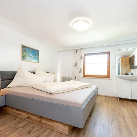 Alpenliving Apartment Mayrhofen