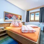 Alpenliving Apartment *