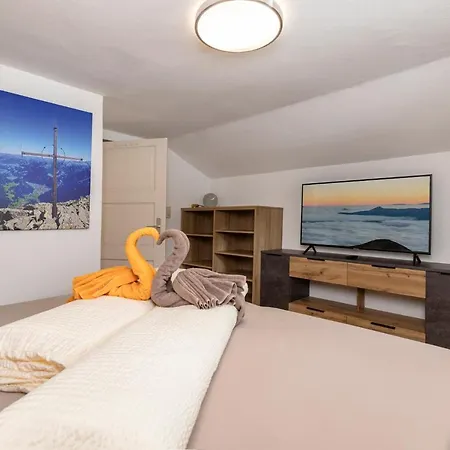 Alpenliving Apartamento
