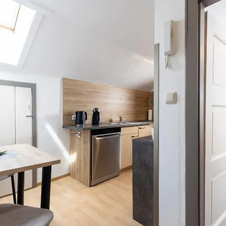 Alpenliving Apartamento *